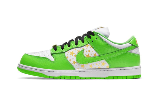 Nike SB Dunk Low Supreme Stars Mean Green 2021