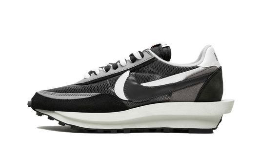 Nike Sacai LD Waffle Black